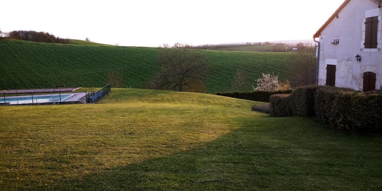 La Tranquillite, Coutancie Nanteuil-Auriac-de-Bourzac Exterior foto